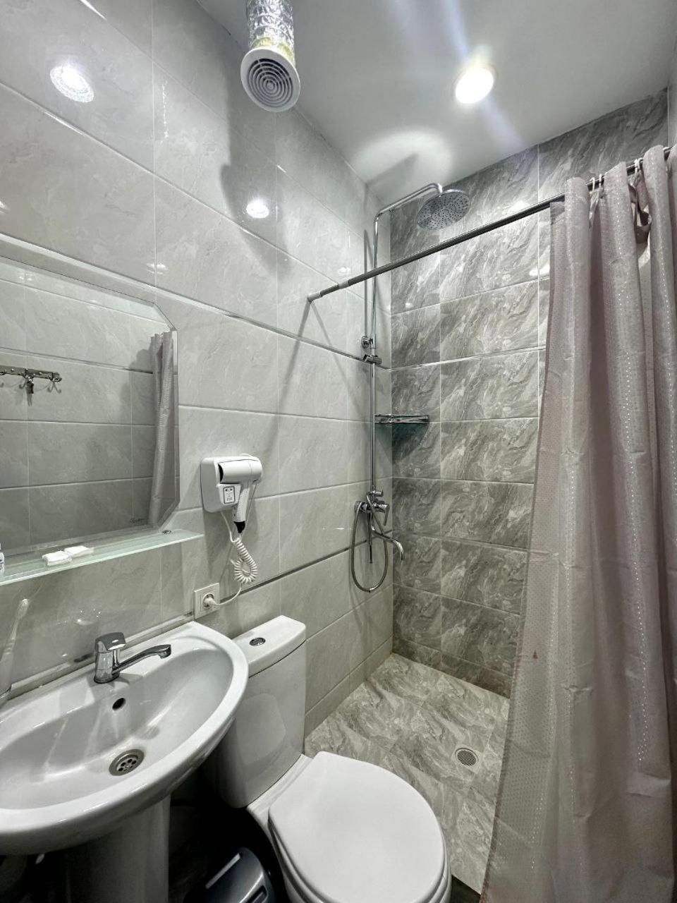 Amor Fati Hotel Tashkent Bagian luar foto